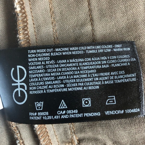 Cheetah Bengal Print Tan Sharp Denim Jean Jacket - Picture 12 of 13